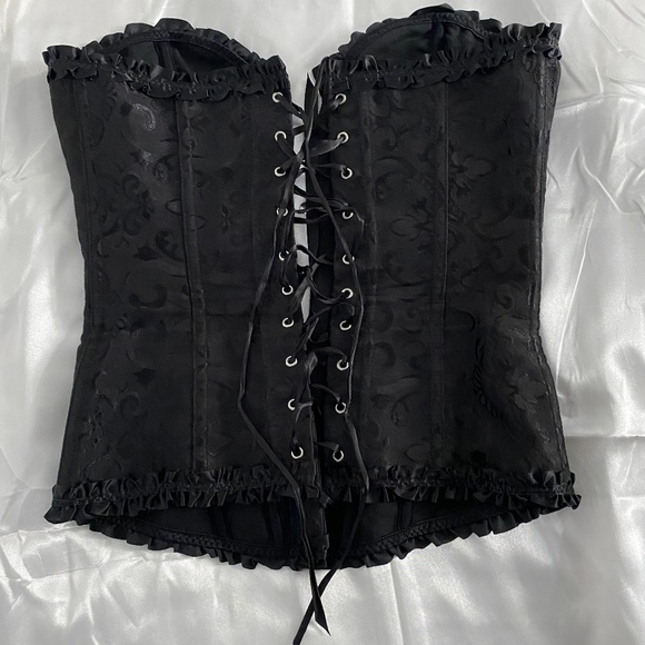Black Corset - Picture 2 of 2